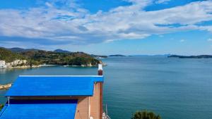 天空の城 絶景の海岸線に面し そよ風と波に触れながらリラックスできる場所です