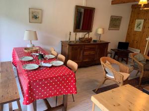 Appartements T2 Cabine 6 pers avec parking, face aux pistes - Enchastrayes - FR-1-165A-189 : photos des chambres