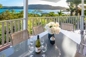 Casuarina 18 Hamilton Island Ocean Views, Golf Buggy & transers