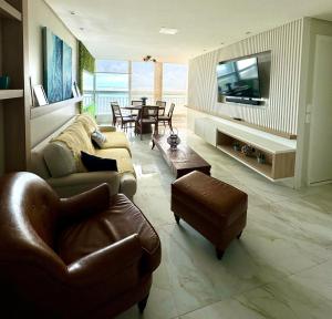 Paraíso Beach - Terramaris - Apartamento frente mar, pé na areia, próximo ao Beach Park