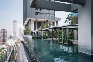 Seaview Tropicana218 3BR 2CP