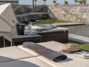 Lithos Luxury Resort