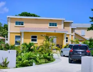 Lemongrass haven - 西湾