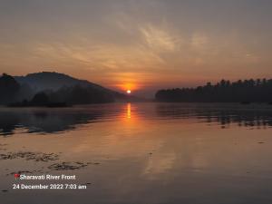 Honnavar River Front Home stay