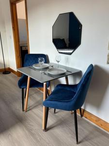 Vibrant City Center Studio Apartment 6a