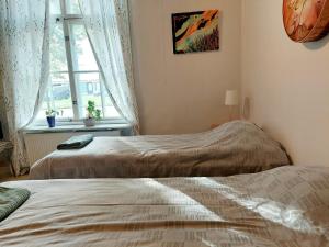 Taideniityn huoneisto Taika 1 - 6lle