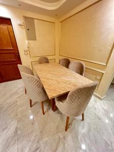 شقة في المنيل