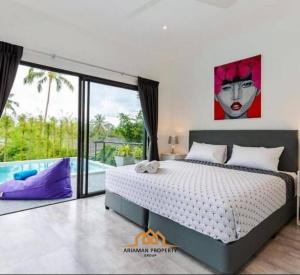 Luxurious 4-Bedroom Pool Villa Near Chaweng Noi Beach