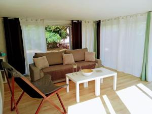 Appartements Charmant loft avec jardin pres du centre ville : photos des chambres