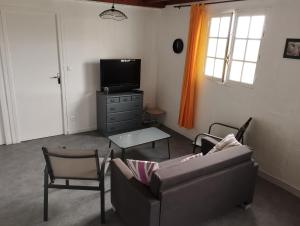 La maisonnette 2personnes le rdc à 1200m de la mer