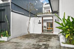 Tirtajaya Villa by Kozystay - Canggu