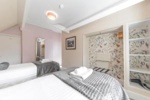 Fell215 - Classic loft apartment at The Lairbeck in Keswick