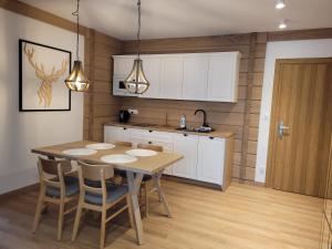 Apartament z prywatną sauną i widokiem na Tatry SKIBUS Kulkolandia Sala Zabaw Balia