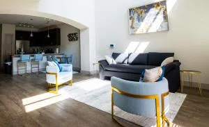 Posh and Serene Home - Hoffpauir Airport