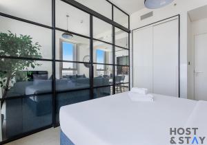 Amazing 2BR in Collective 2