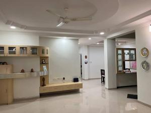 201 Ishan Apartment - Deluxe