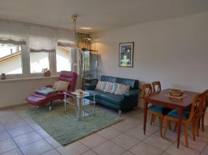 Zum Turm 103 - An der Talabfahrt des Skigebiets Torrent