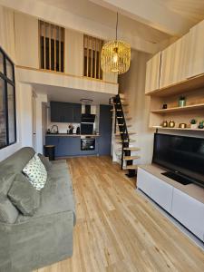 Frontignan petite maison coquette 30 m2 à 100 m de la plage