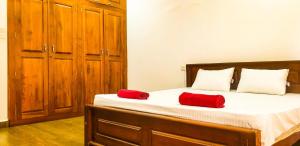 Kandy Hill Residence