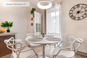 Regnum Noctis Piotrkowska 44 Lumière