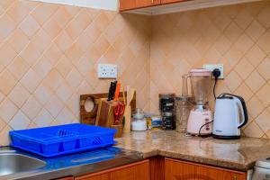 Spacious 2BR w pool & Gym