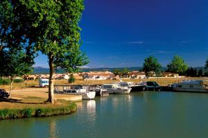 Villages vacances Vacanceole - Port Minervois, Les Hauts du Lac : photos des chambres