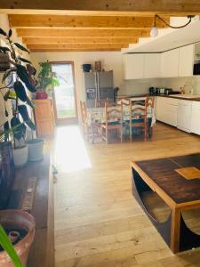 Maisons de vacances Villa nichee dans un ecrin de verdure : photos des chambres