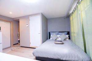 CG Charming Guesthouse in the Heart of Okubo 丶Steps to Metro and Convenient Travel! SoS4