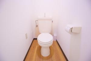 Charming Guesthouse in the Heart of Okubo 丶Steps to Metro and Convenient Travel! EoS11