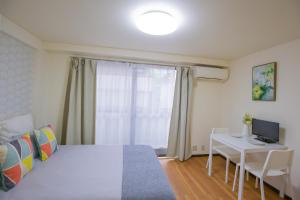 Charming Guesthouse in the Heart of Okubo 丶Steps to Metro and Convenient Travel! EoS11