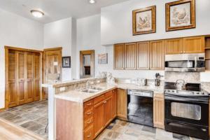 Downtown Breckenridge 2 Bedroom Condo - Steps To Lifts And Main Street