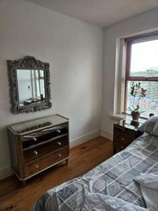 Spacious 3-Bedroom Apartment in Vibrant Dublin 8