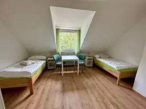 6-Personen Wohnung in direkter Nähe von Messe und Flughafen - Köln