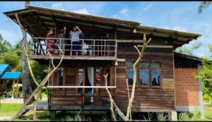 Khanom Lan Thung Resort