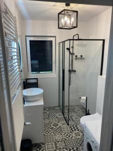 Apartament w Międzywodziu z parkingiem