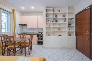 Vatican Cozy - Casetta Vaticana