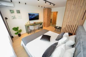 Novo Studio - Cismigiu Gardens - Quiet Room - Smart Tv