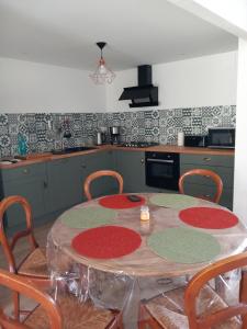 Maisons de vacances Gite la Tourterelle en Auvergne : photos des chambres