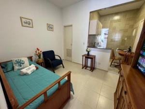 Perto do Metrô Entre Copa e Ipanema BC537-1002