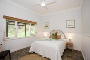 Rustic Hills Getaway
