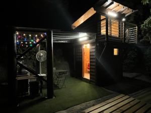 Tentes de luxe Les lucioles cabane chalet avec Jacuzzi privatif : photos des chambres