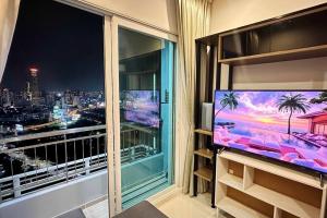 Circle luxury Condominium City view 42 Floor