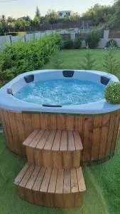 Fekete Orchidea Apartman - Alsórét