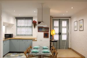 TreeStudio Apartment