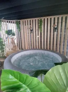 Petite Gîte Atypique chez sam est gael - Giron