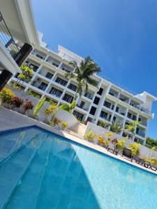 2BR apartment Residencial Aris, Encuentro