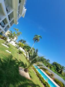 2BR apartment Residencial Aris, Encuentro