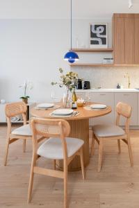 Łódź Pomorska Business Apt - Balcony, Workspace - by Rentujemy