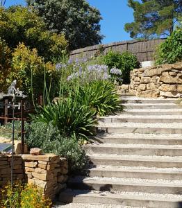 Gîte dans Mas provençal ,havre de paix