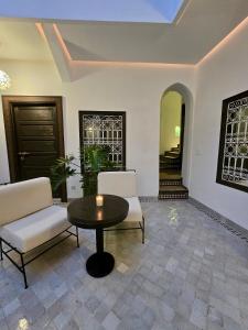 Riad Awatif le 36